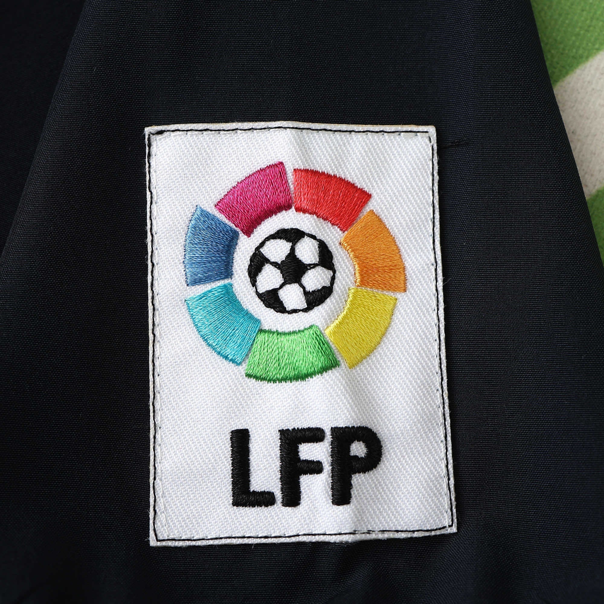 Retro Home 03/04 Men's Shirt