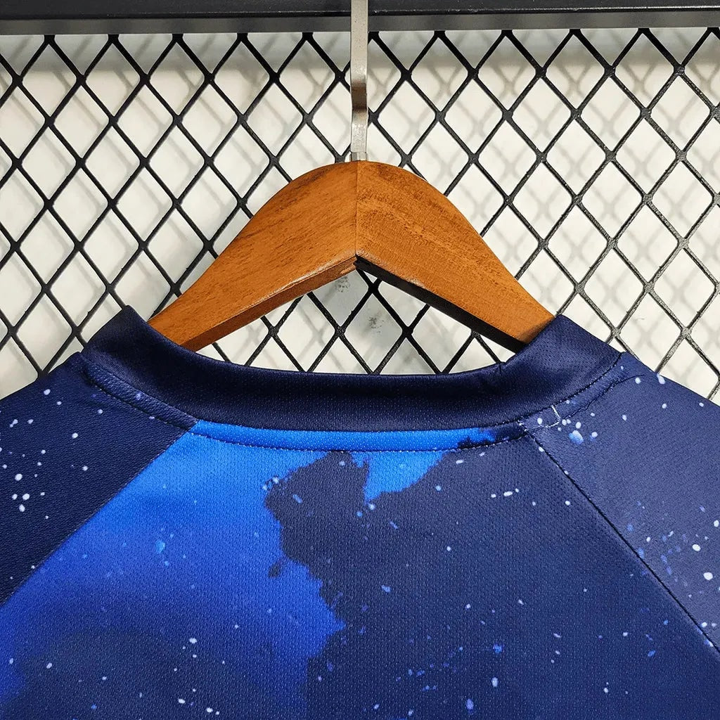 Retro Men's Shirt