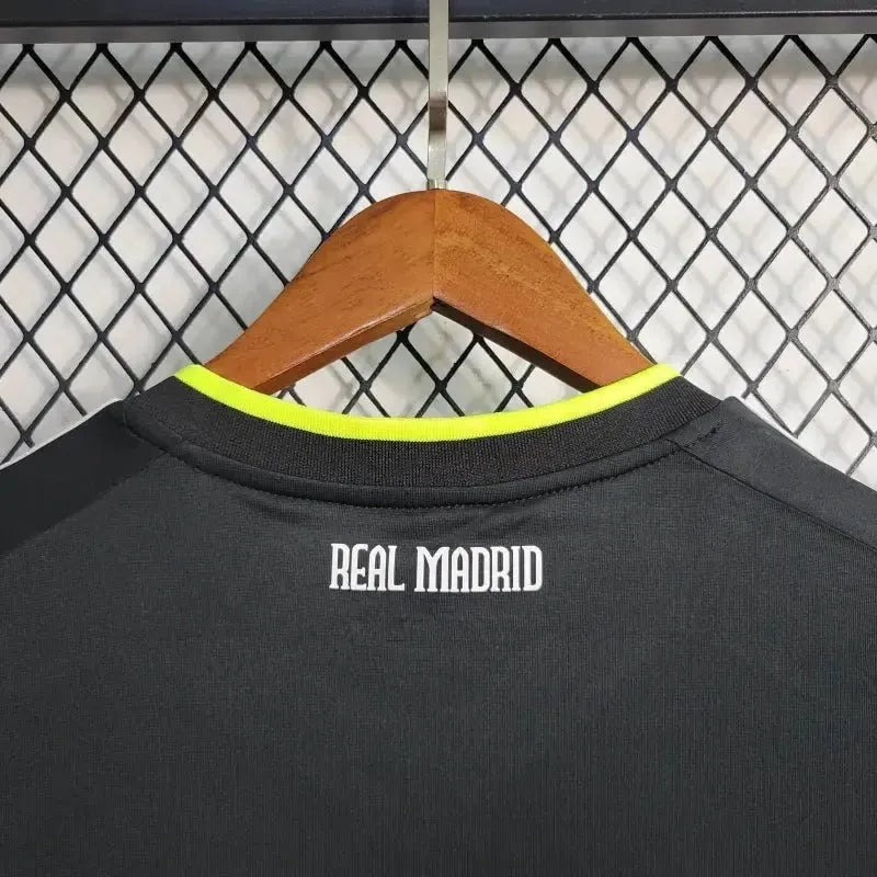 Retro Away 10/11 Men's Long Sleeve Shirt
