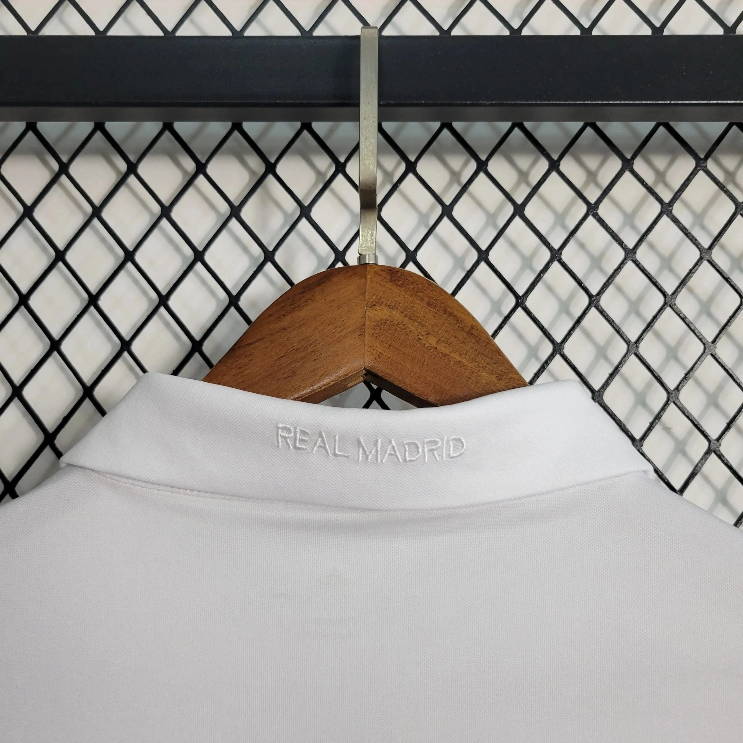 Retro 16/17 Men's Shirt