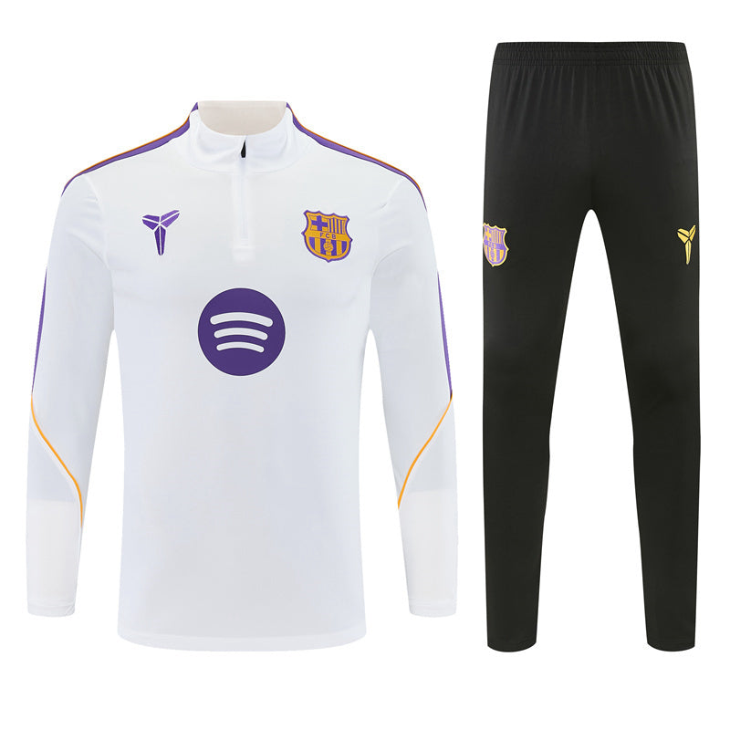 Kids Tracksuit 26/27 - White