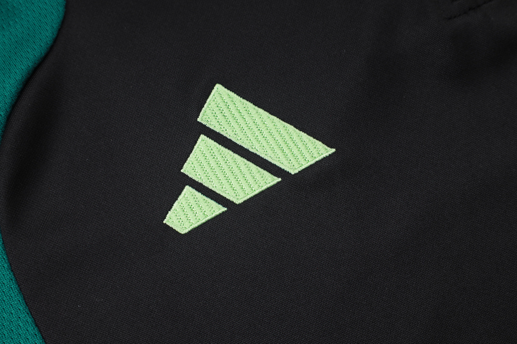 Training Suit 26/27 - Black and Green