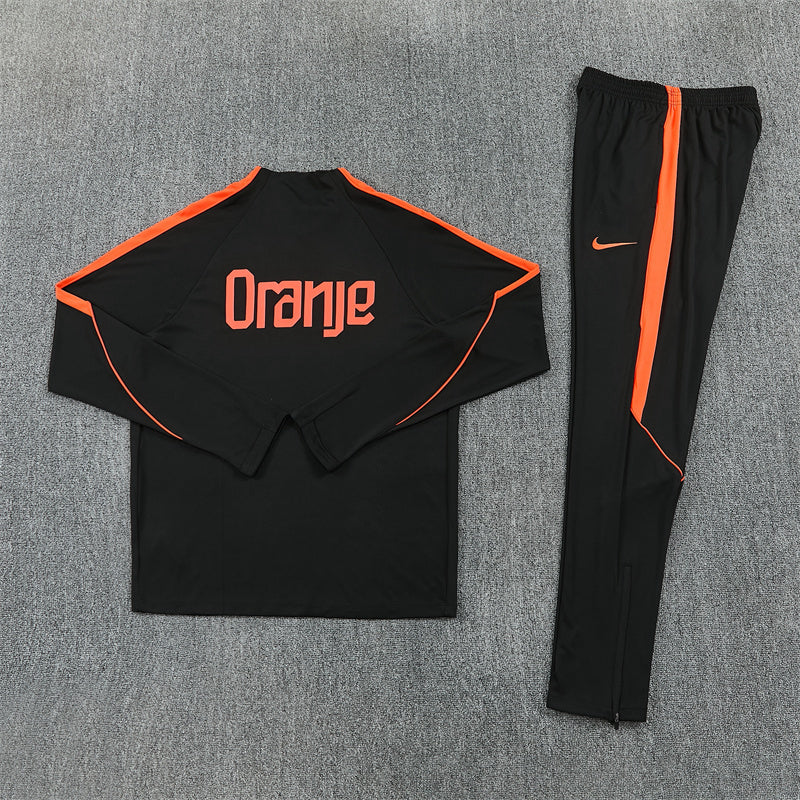 Kids Tracksuit 26/27
