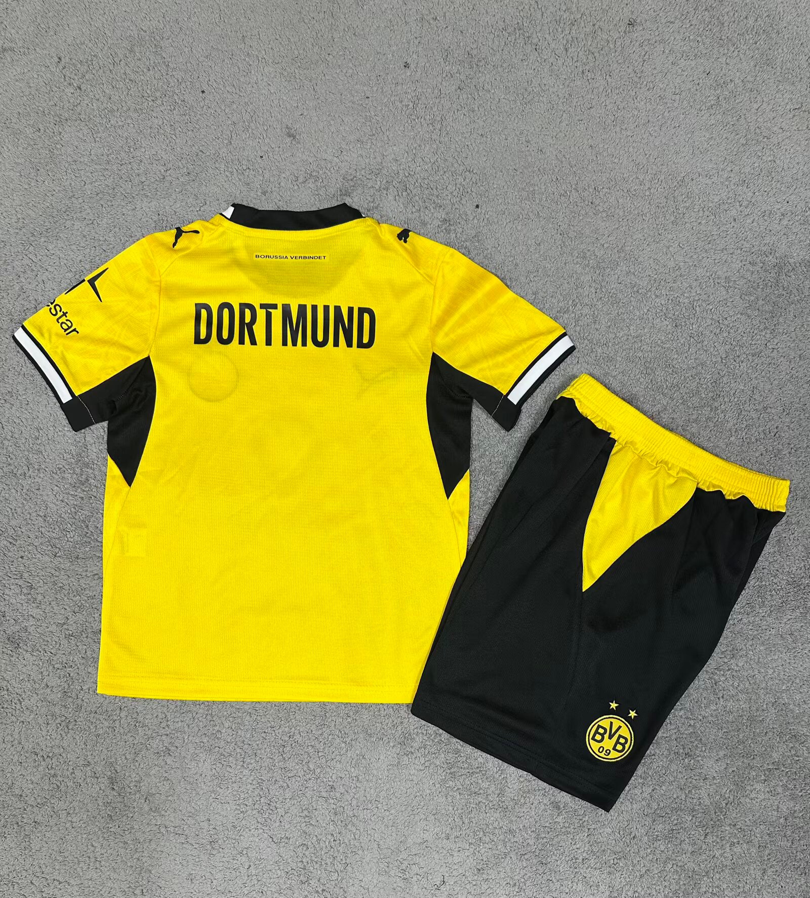 Home 26/27 Kids Shirt Kit