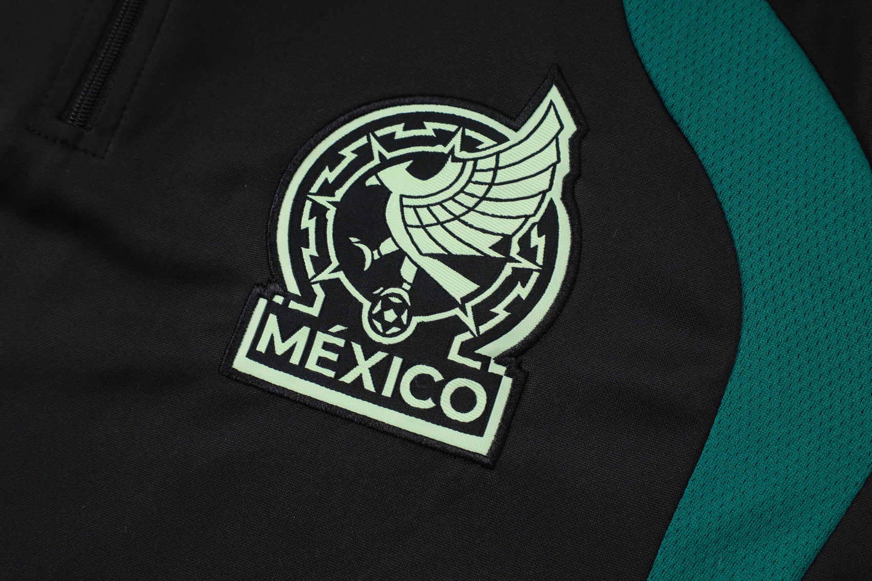 Training Suit 26/27 - Black and Green