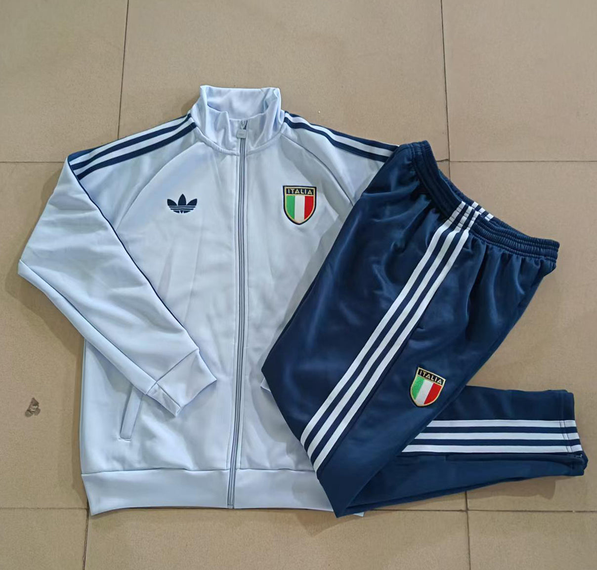 Tracksuit 26/27