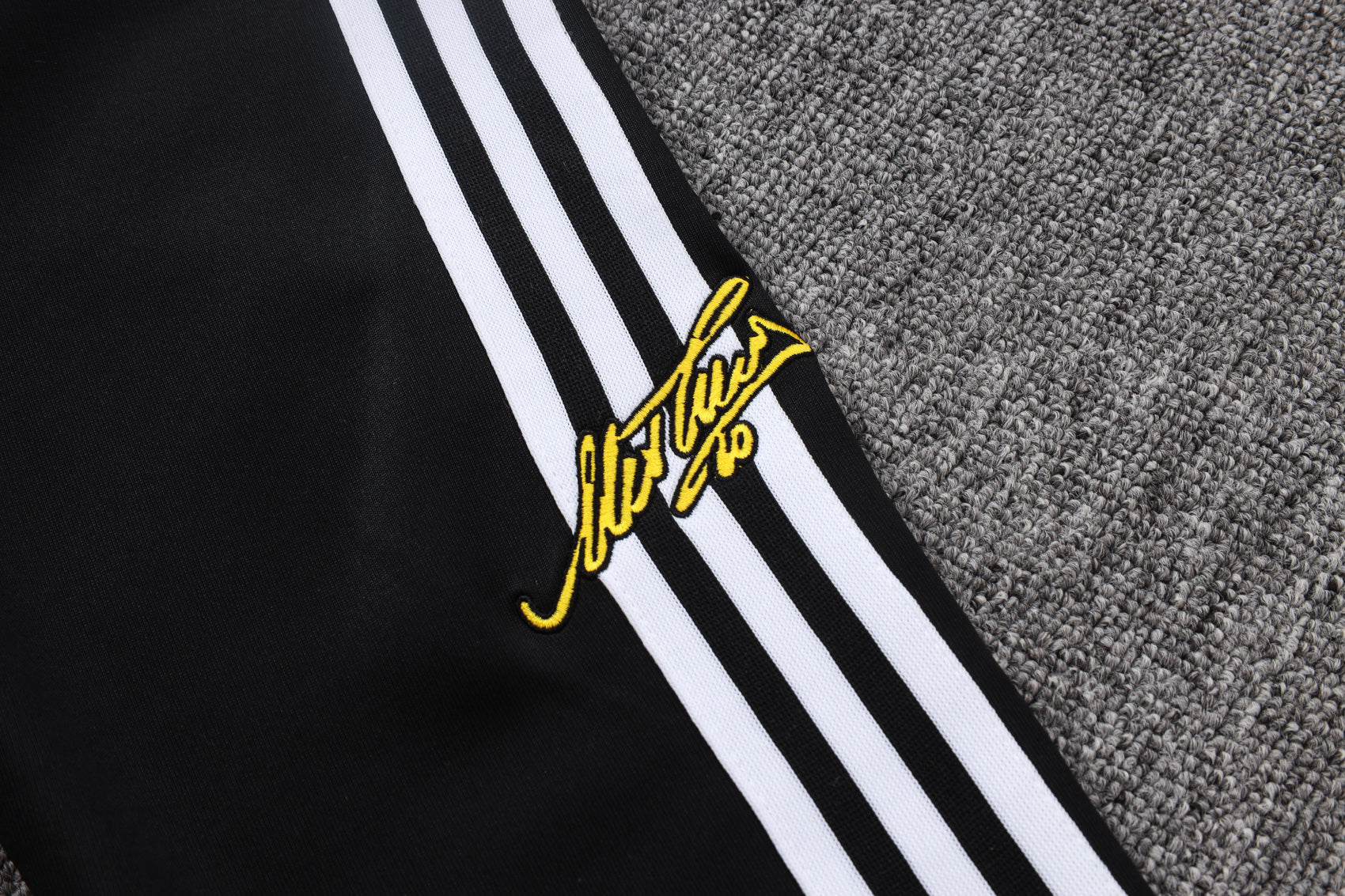 Kids Tracksuit 26/27