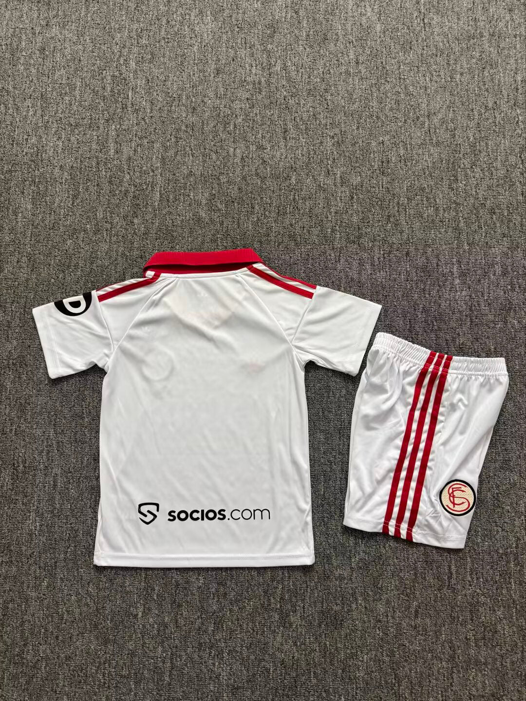 Home 26/27 Kids Shirt Kit