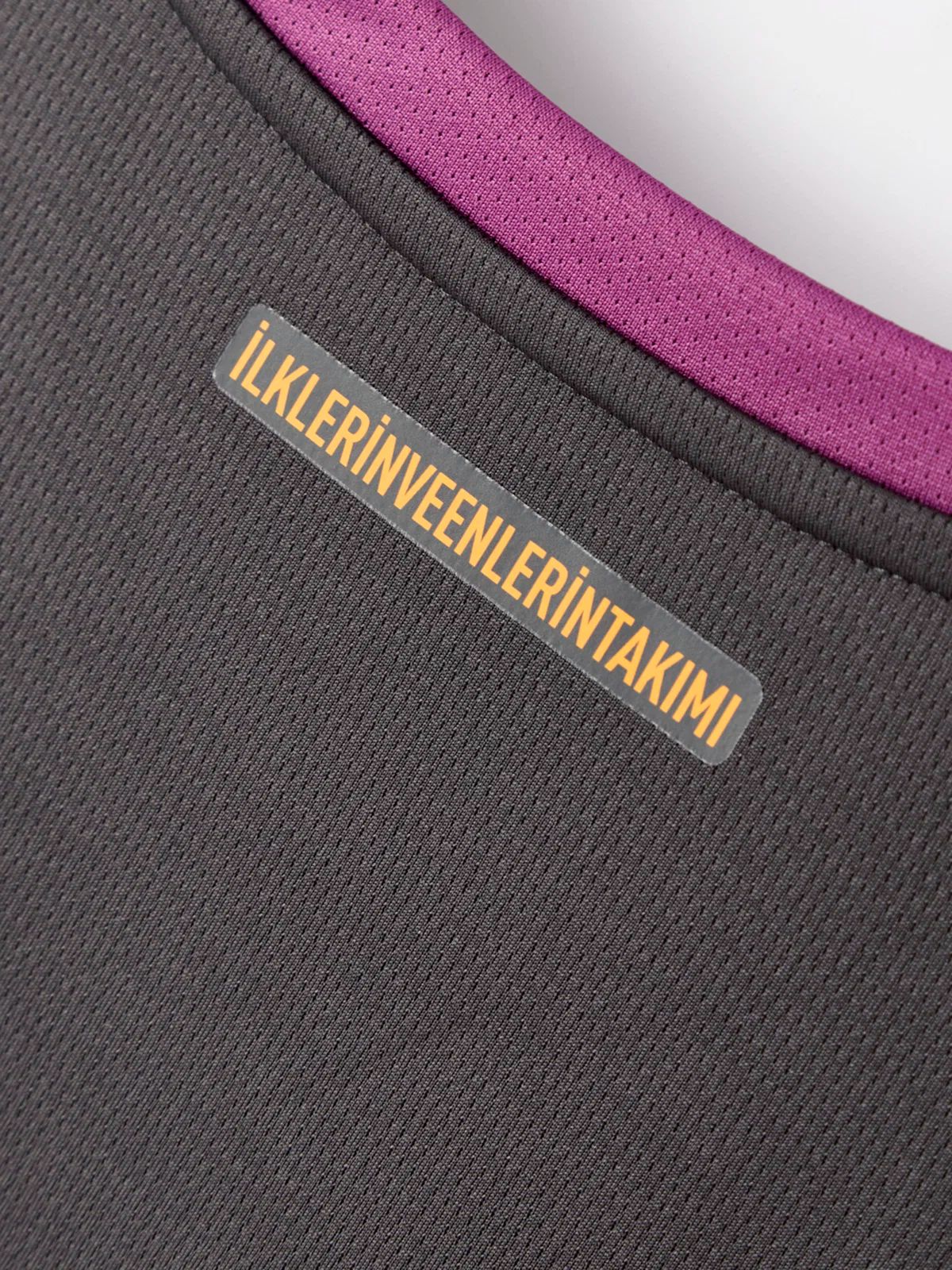 Third 26/27 Men's Shirt