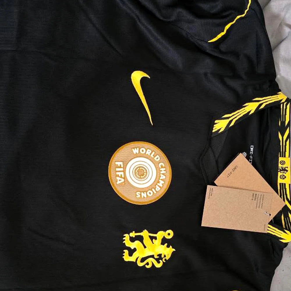 Away shirt — photo from a customer