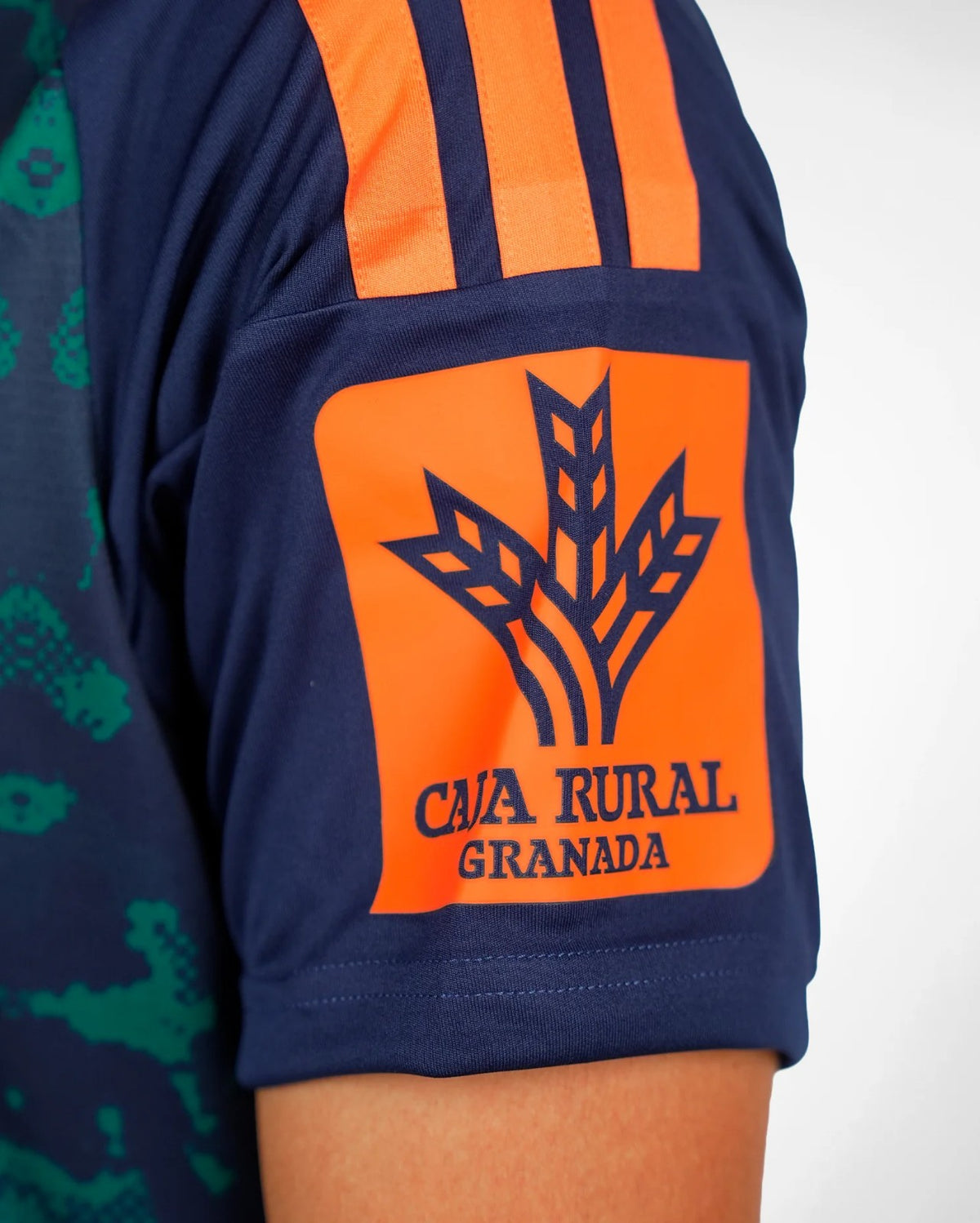 Away 26/27 Kids Shirt Kit