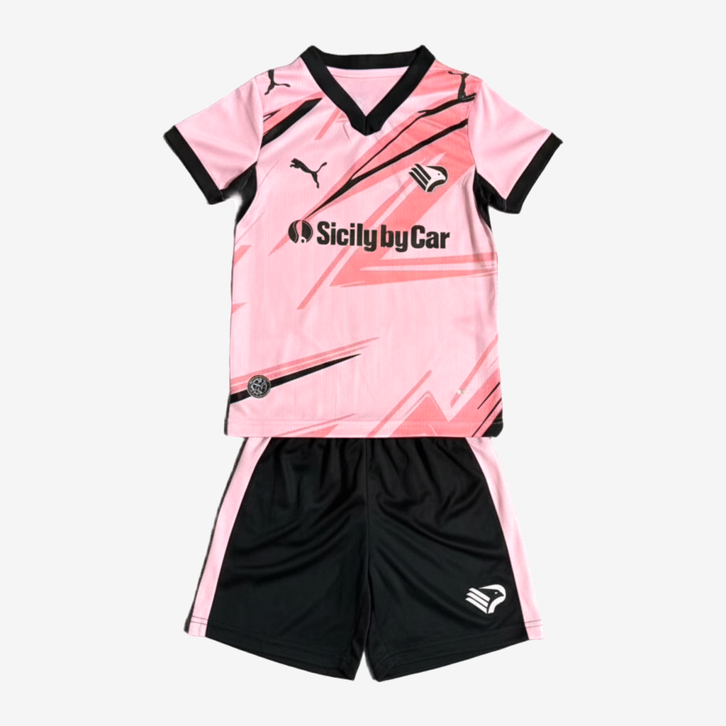 Home 26/27 Kids Shirt Kit