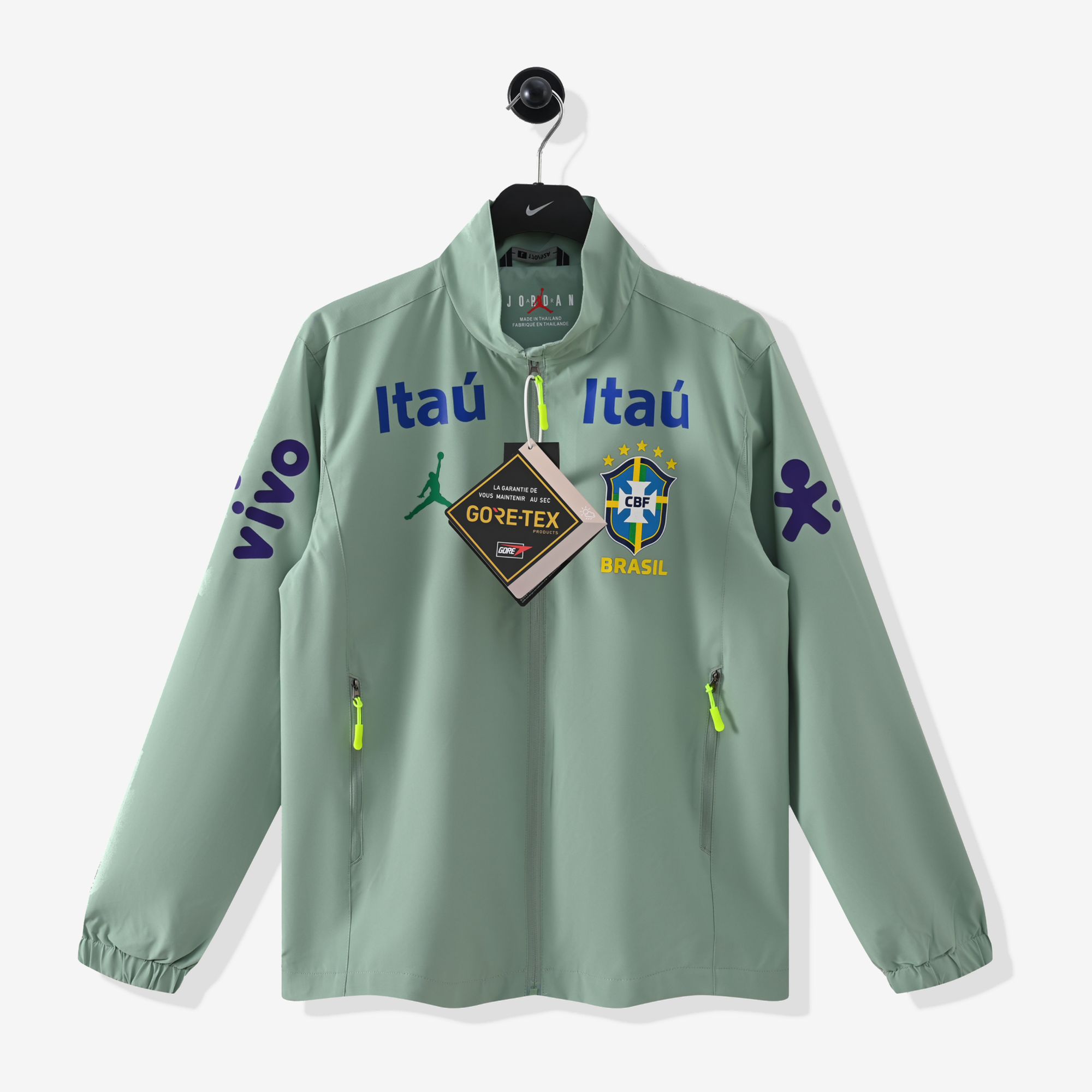 Windbreaker 26/27 - Sage Green