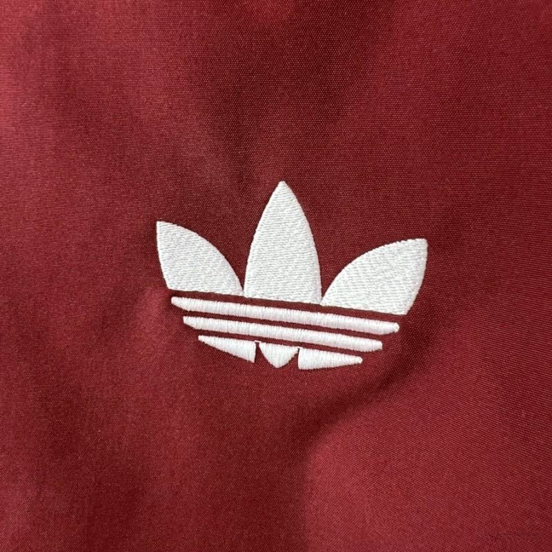 Windbreaker 26/27
